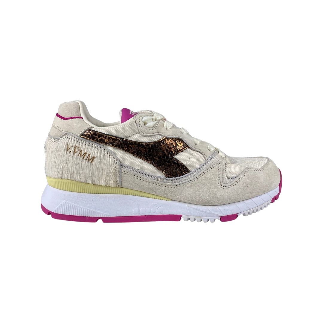 Diadora V7000 Caligula antique white